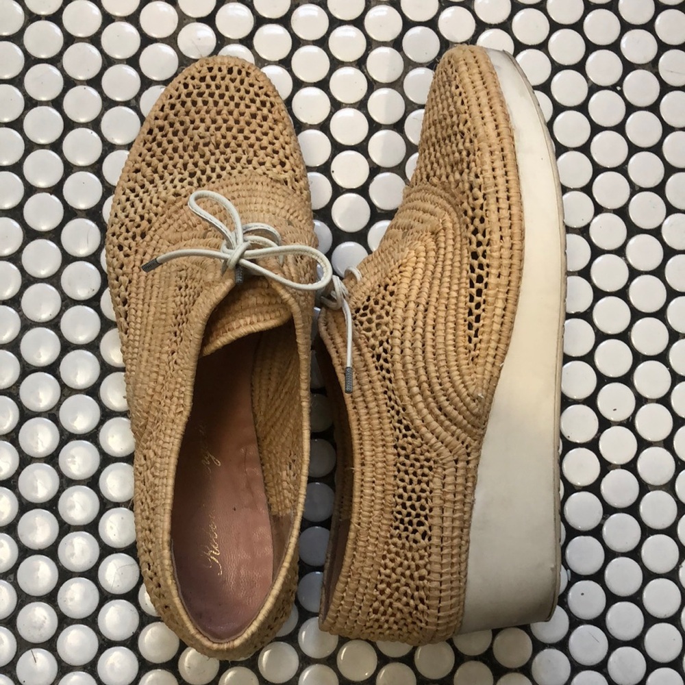 Robert Clergerie Beige Woven Lace-Up Shoes